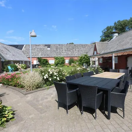 Hébergement de vacances Brigitte - 1-3km To The Fjord By Interhome *