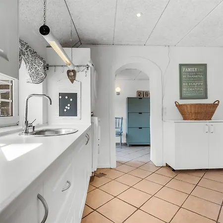 Brigitte - 1-3km To The Fjord By Interhome Skjern