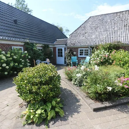 Brigitte - 1-3km To The Fjord By Interhome