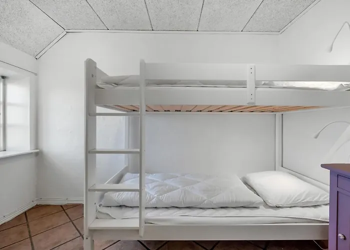 Brigitte - 1-3km To The Fjord By Interhome