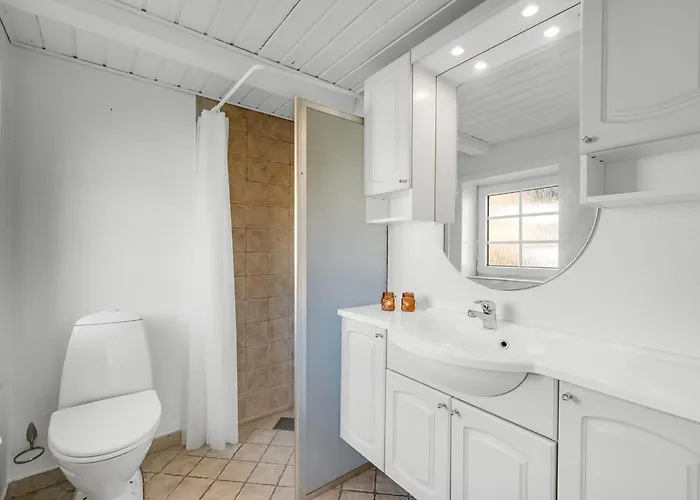 Brigitte - 1-3km To The Fjord By Interhome Сasa de vacaciones