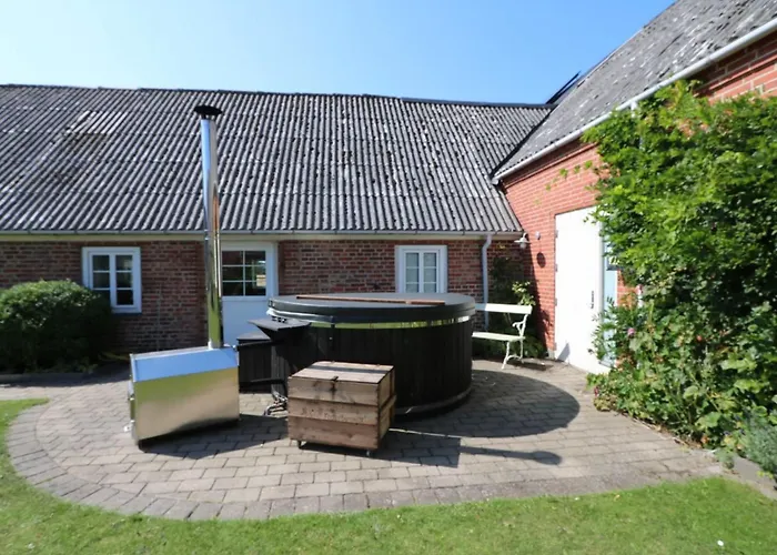 Brigitte - 1-3km To The Fjord By Interhome *