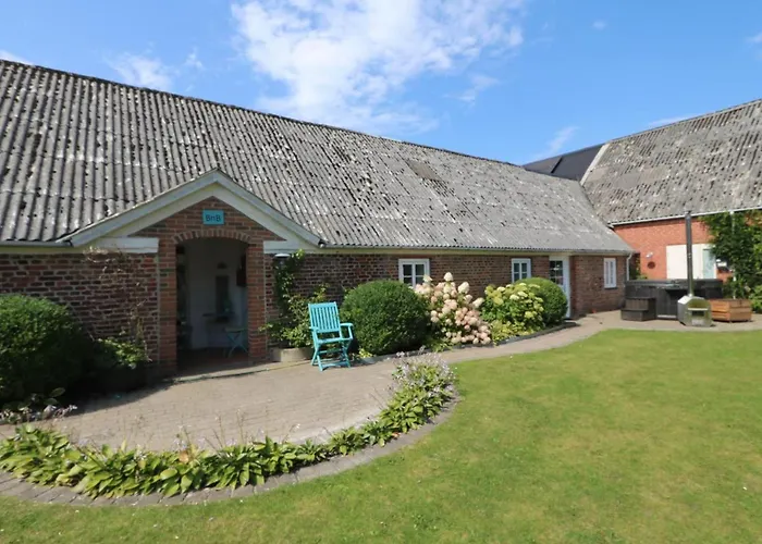 Brigitte - 1-3km To The Fjord By Interhome